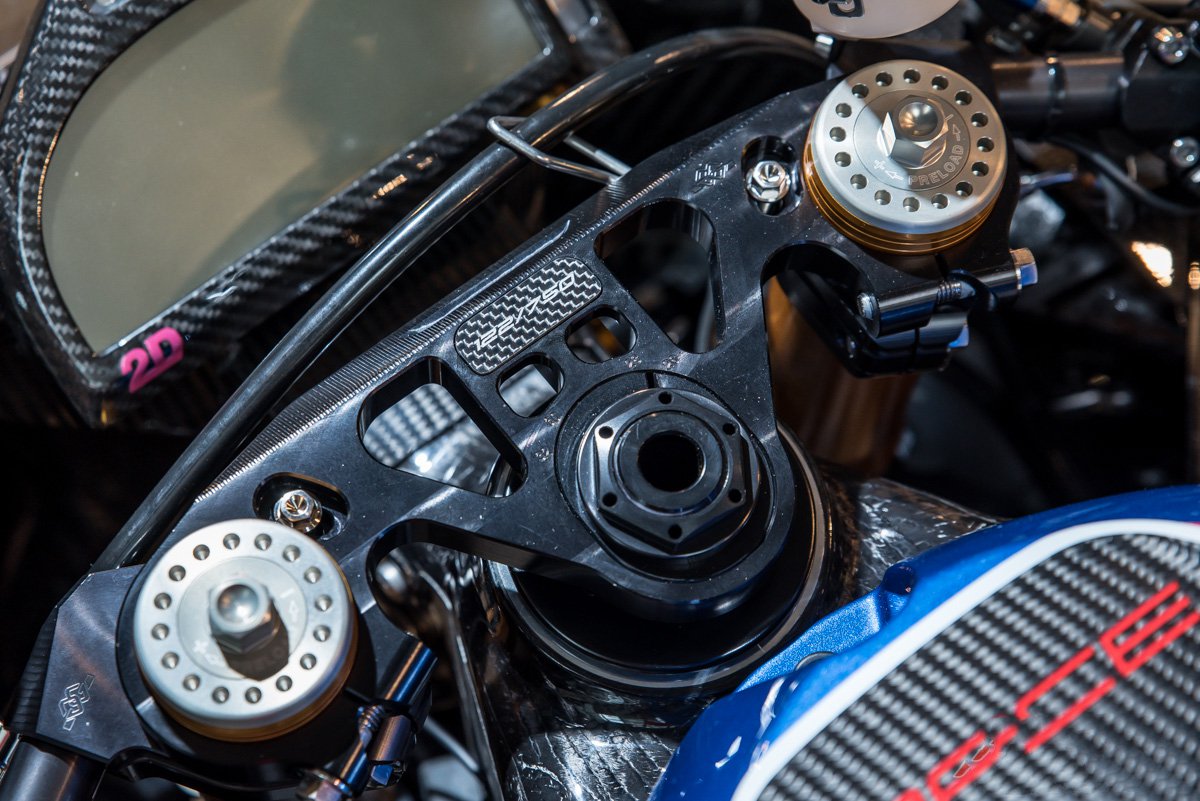 宝马摩托车hp4race民用版,限量版宝马hp4race超级摩托车