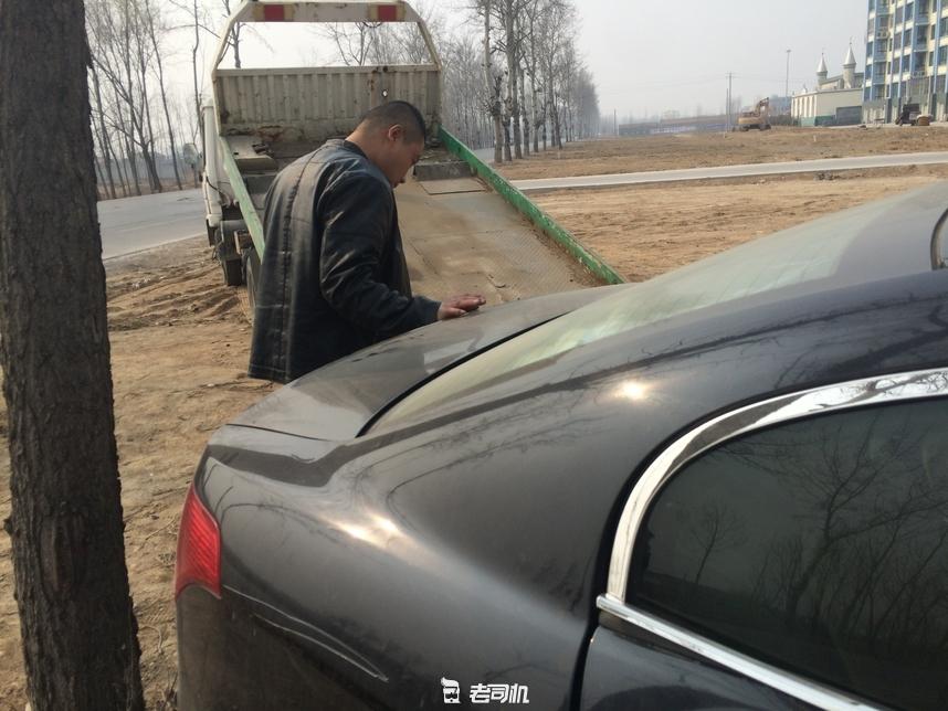 车撞树上了都有哪些地方坏,我的车撞了对方全责怎么理赔