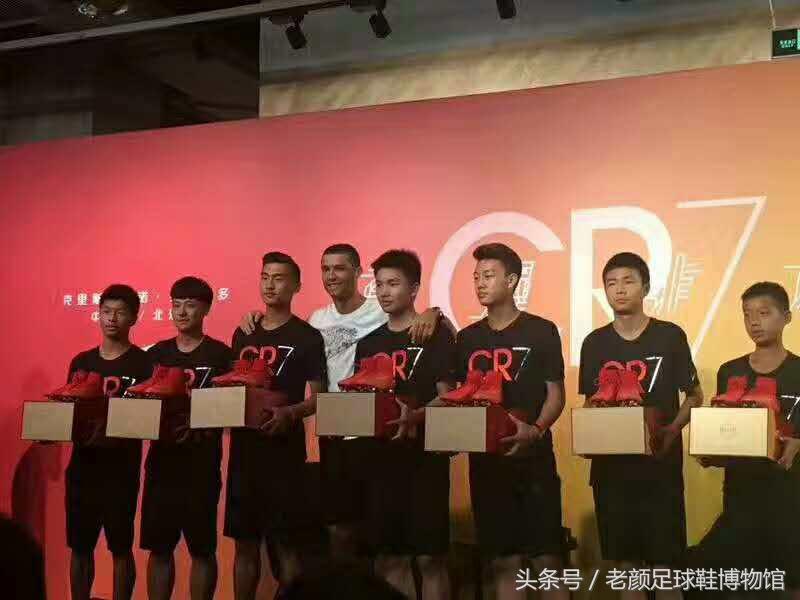 不可思议耐克,不可思议的球星战靴