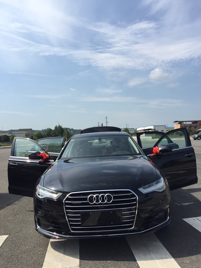 奥迪a6l45tfsi动感型提车视频,奥迪a6l45tfsi提车视频