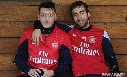 盘点足坛球星那些暖心瞬间,足坛球星经典回顾