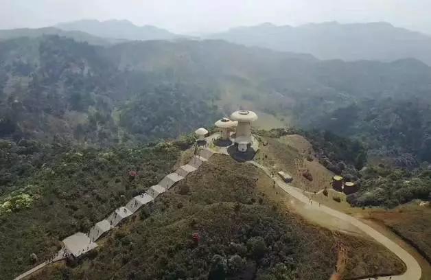 云南昆明悠闲的夏天避暑环境,昆明周边最好的避暑城市