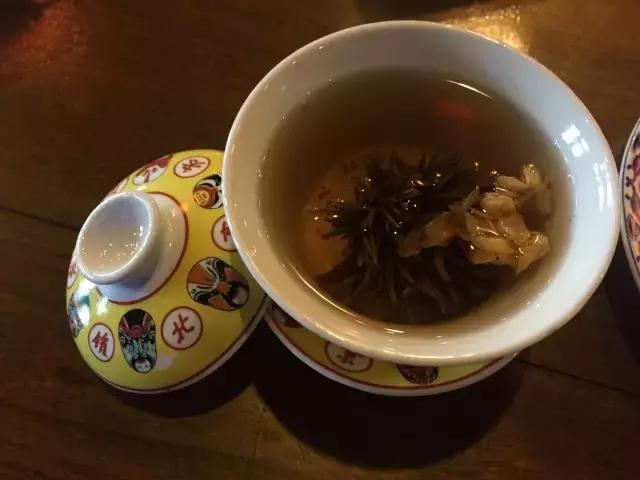 临夏必吃的十大美食,临夏的地道美食令人回味无穷