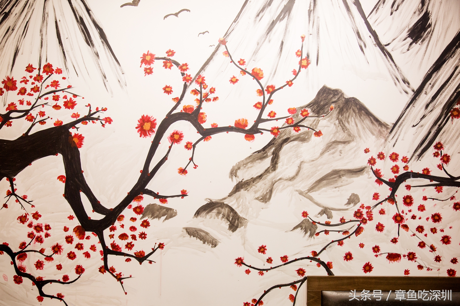 日式蟹肉刺身盖饭,300元一碗的日本刺身盖饭