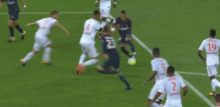 内马尔和梅西进球纪录,足球巨星梅西罗纳尔多