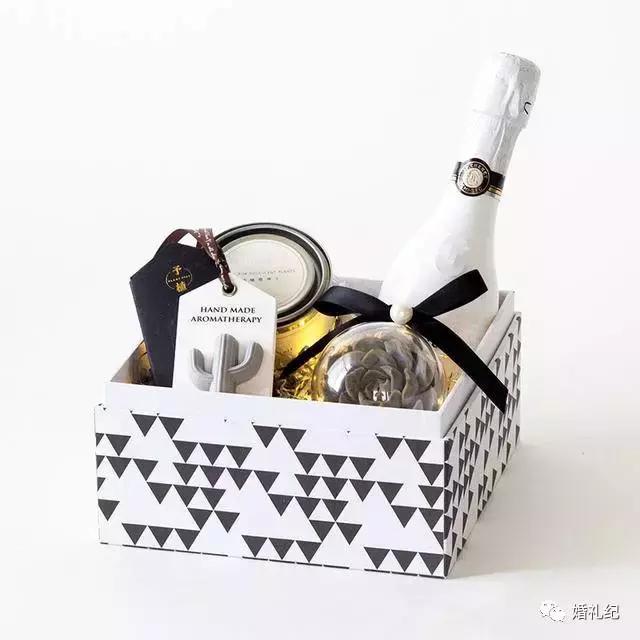 谋杀你的少女心，这11份七夕礼物做到了！快转给他