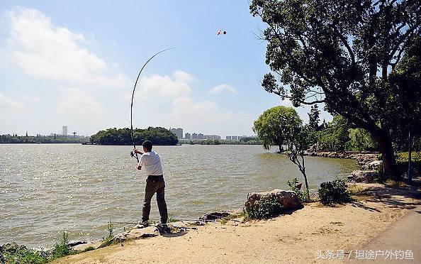 抛竿钓鱼技巧绑钩,抛竿钓鱼方法与技巧新手入门