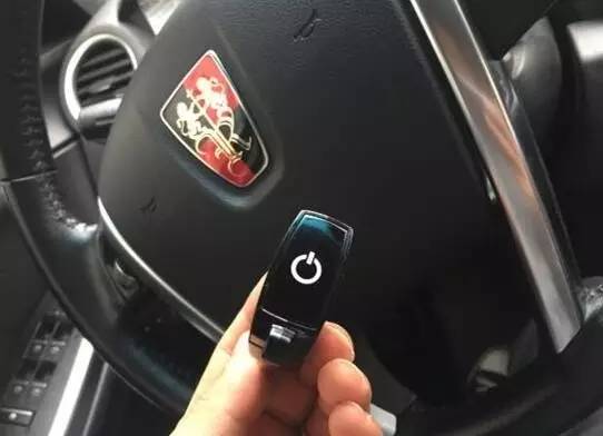 第一批荣威e550怎么样了,荣威e550优点