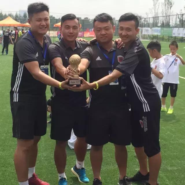 足球小将夺冠,株洲足球小将夺冠