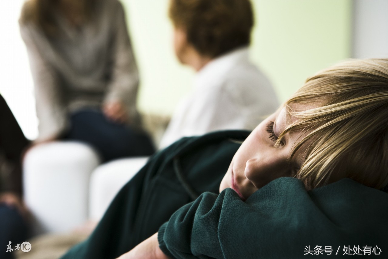 孩子每天晚上磨蹭到很晚才睡,聪明家长不动声色,用这些办法搞定