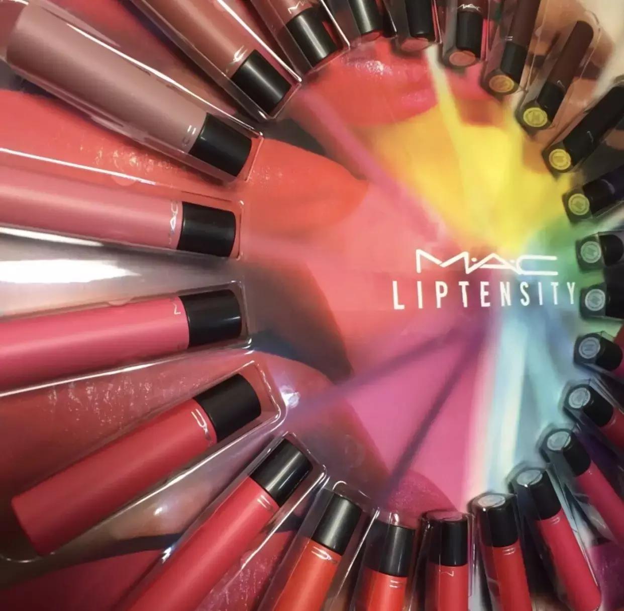 男朋友说要送我100支口红,男朋友送女朋友什么口红好