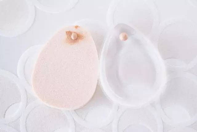 硅胶粉扑的优点和缺点,粉扑是硅胶的好用还是海绵的好用