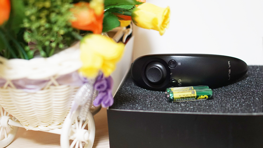 灵镜小白1代蓝牙手柄,覃川灵镜小白