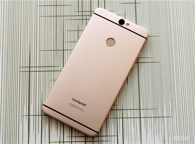 酷派锋尚maxa8-930,中华酷联怎么被淘汰的