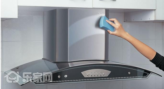 油烟机原来这样清洗才最干净有效，保洁辣妈揭秘3大清洗妙招！