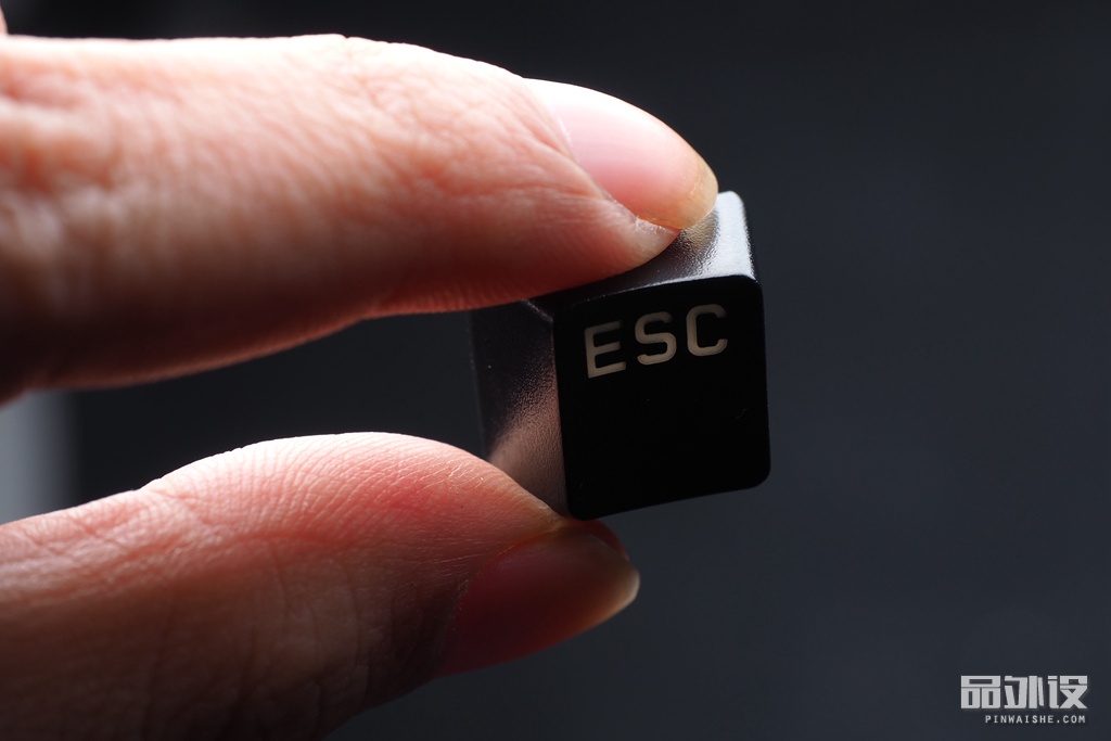 凯酷104荣耀键盘灯光调节,凯酷68键机械键盘拆解