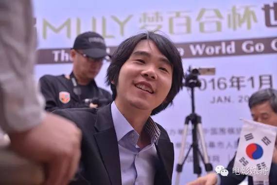 谷歌公司人工智能战胜围棋,谷歌人工智能战胜数学家