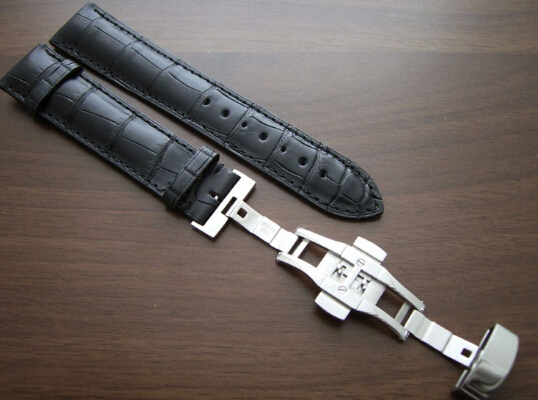 折叠扣和蝴蝶扣哪个好,折叠扣方便还是蝴蝶扣方便