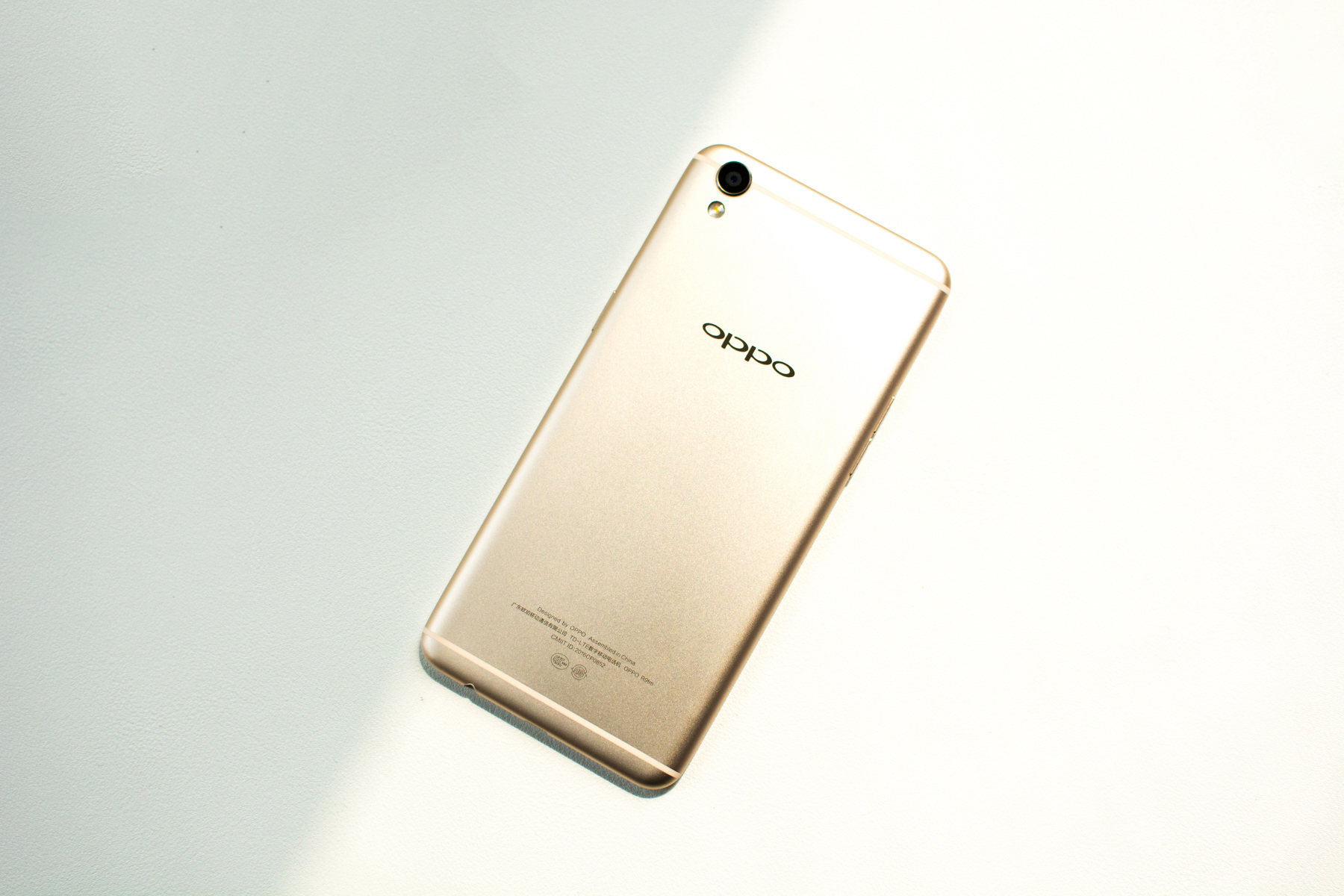 oppor9评测,oppor9性能简介