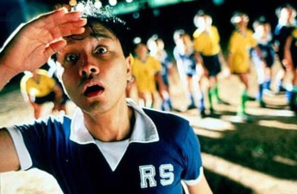 张国荣会不会踢足球,张国荣电影踢球