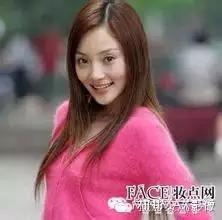 拍照怎么笑得好看又自然不露牙,拍照时如何笑得更好看更自然