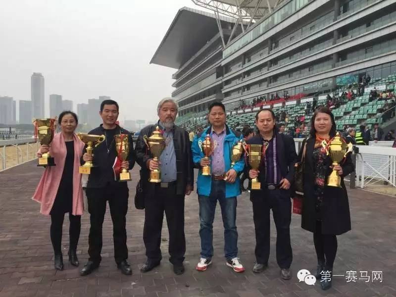 快跑100米用多少秒,快跑1000米