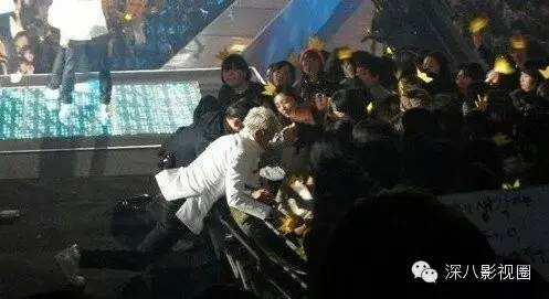 欧巴乱扔烟头,真的不只是砸到花花草草的小问题哟