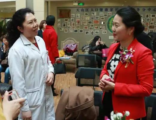 玛丽说既负责赚钱养家,又负责貌美如花,你是要上天吗?