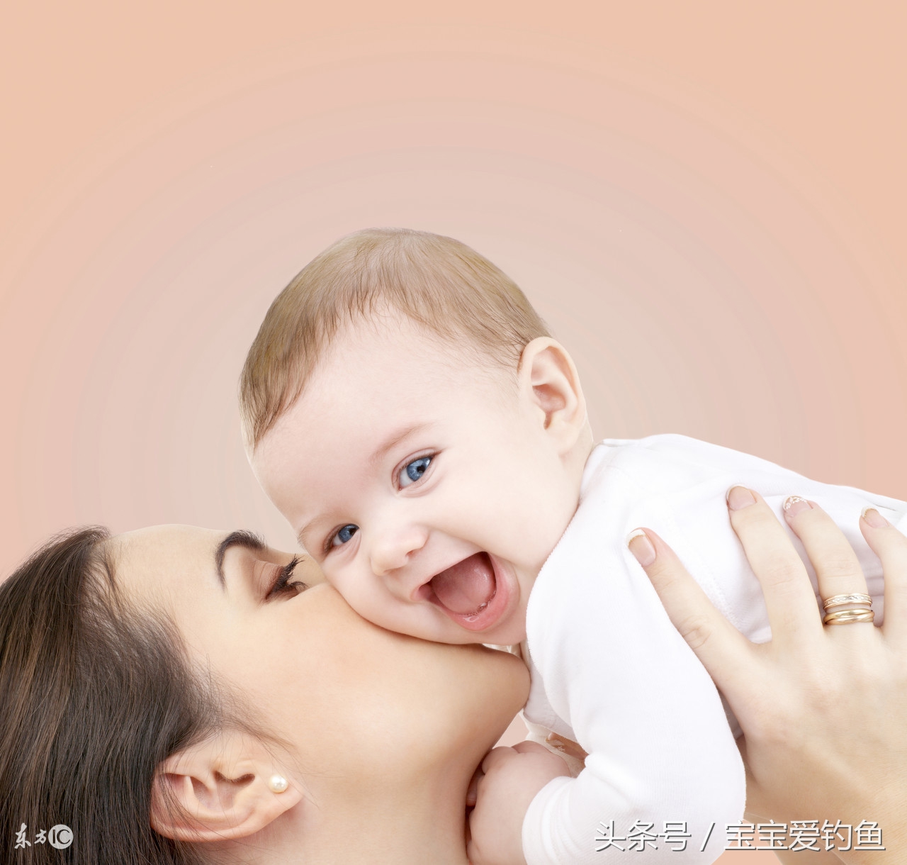 初生婴儿该怎么样照顾,新生婴儿该怎么办