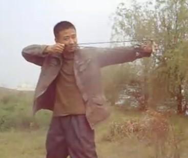 野外求生弹弓捕猎装备,弹弓适合野外求生吗