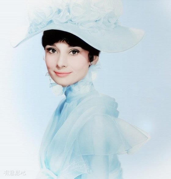 奥黛丽赫本经典照片分析,女神奥黛丽赫本一生最美的瞬间