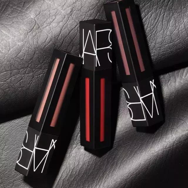 男朋友说要送我100支口红,男朋友送女朋友什么口红好