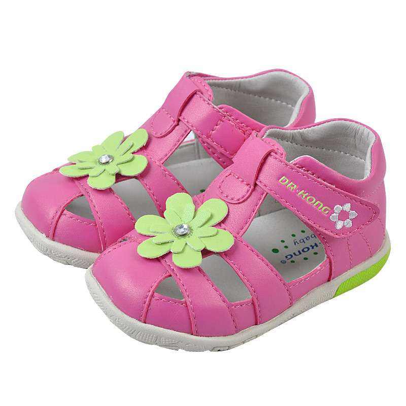 小孩鞋子尿味怎么去除,宝宝尿在鞋上尿味怎么去除