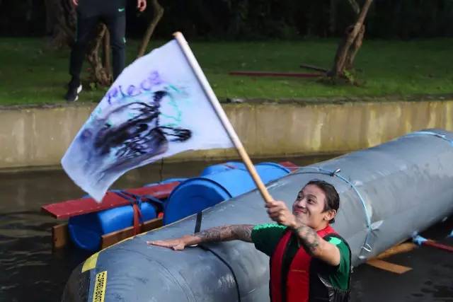 自制皮划艇比赛,野外徒步五公里拉练日记