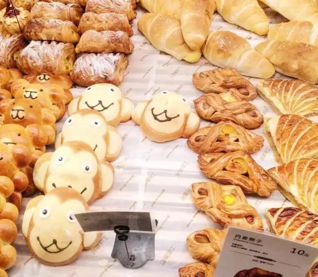 武汉最有人气美食城,武汉步行街美食推荐排行榜