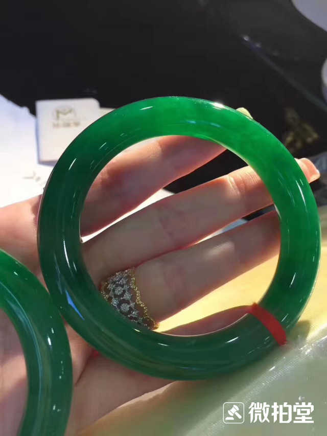 买翡翠玉石的技巧,买翡翠最便宜的方法