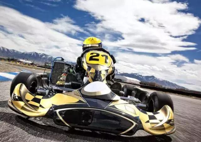 为什么二冲程摩托不能学车,二冲程发动机为什么不造汽车