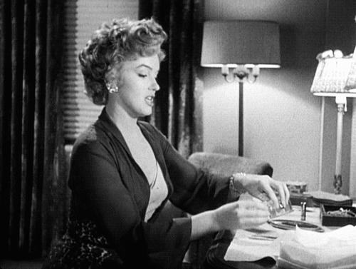 七夕斩男有妙招！今年喷什么香水才能有恋爱谈？