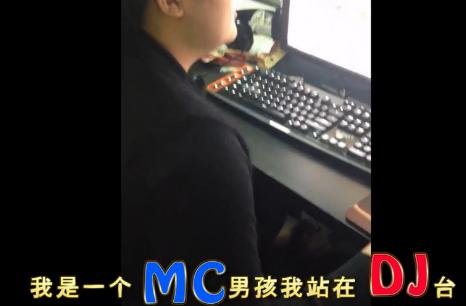 kid参加姿态生日,lol姿态早期比赛