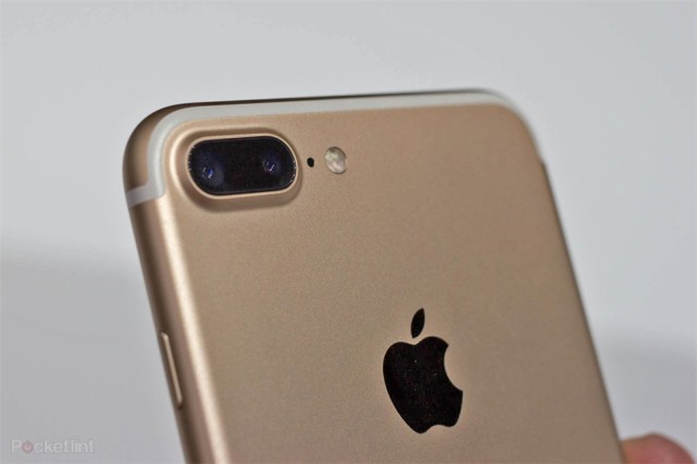 HTCU11：我不是针对你，而是在座的各位，都是垃圾