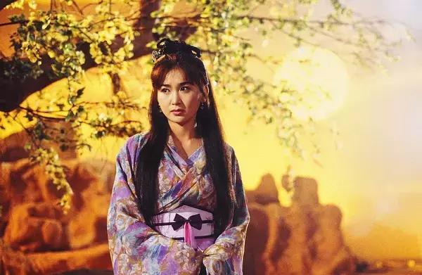 圆月弯刀渣男,圆月弯刀颜值