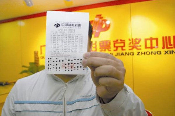 50涓钁╄緸鑱屼俊,鐩樼偣閭ｄ簺00鍚庨湼姘旇緸鑱屼俊