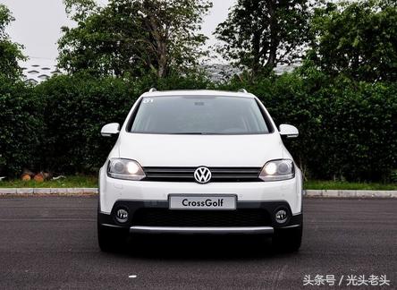 有小钢炮之称的高尔夫却还是弥补不了它这一劣势