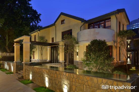 可以睡觉的古董，在几百岁的老房子里枕着历史做梦是怎样的体验？