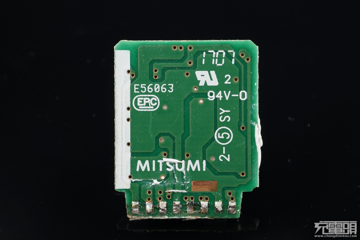 任天堂switch游戏机要不要卡带,任天堂switch游戏机oled多久充满