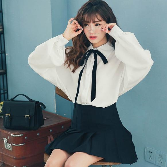 简约又高级的早秋衬衫穿搭,搭配技巧一款衬衫的多种时髦穿法