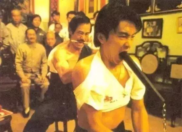 周星驰影坛地位怎么样,周星驰在影坛的地位到底有多高