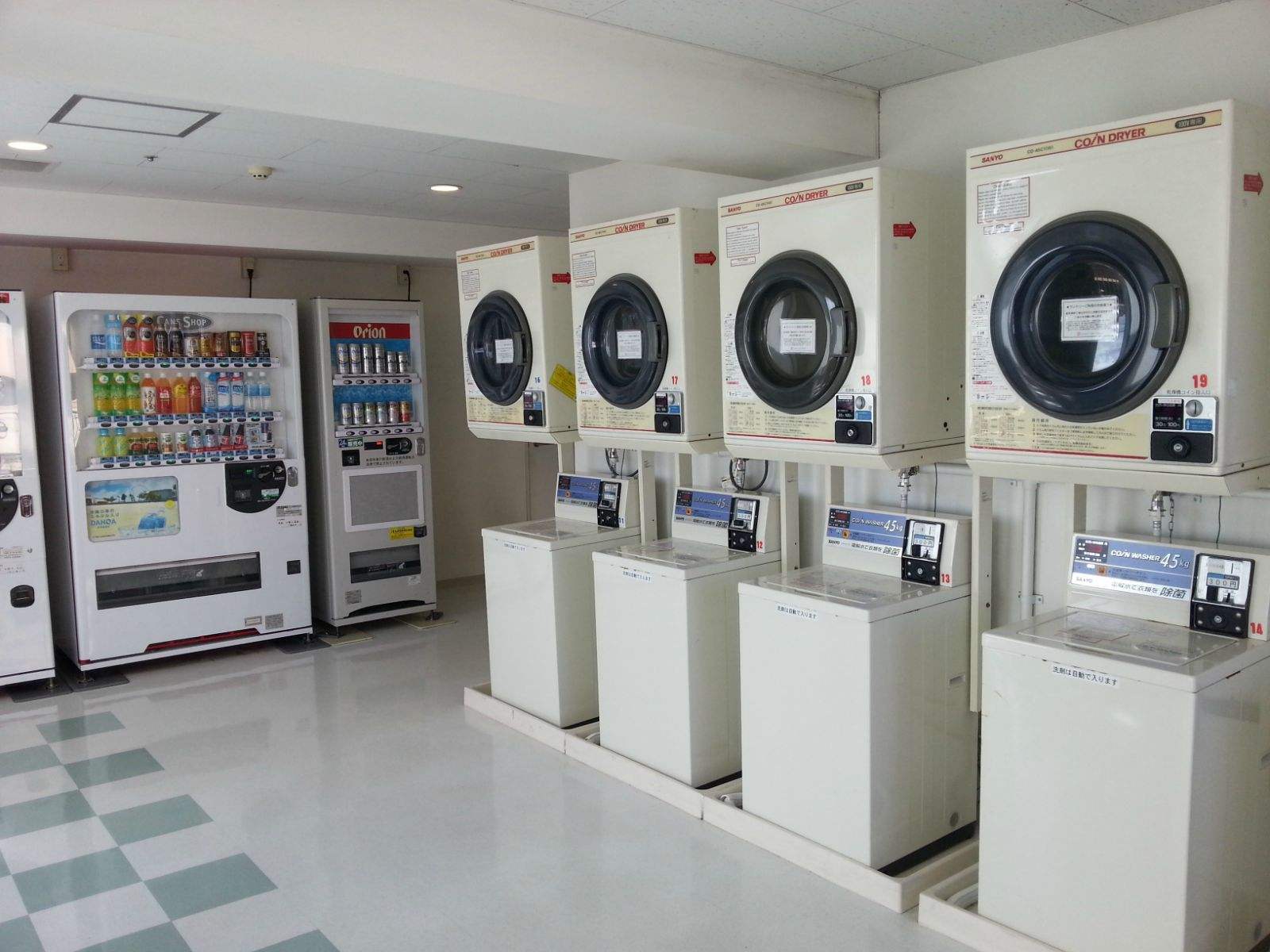 洗衣房收费模式有哪些类型,自助洗衣房成本和费用