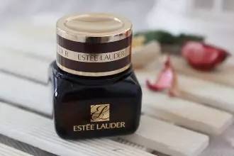 艾特扬州所有人,眼霜用的早,五十岁都不显老!