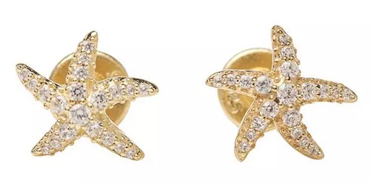 那些各种各样的耳钉,戴在小耳朵上的耳钉推荐